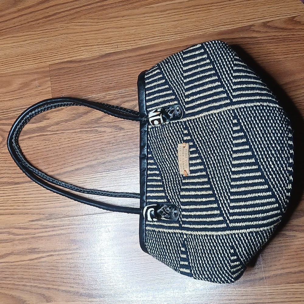KENYA Handwoven From‎ Sisal Fibre